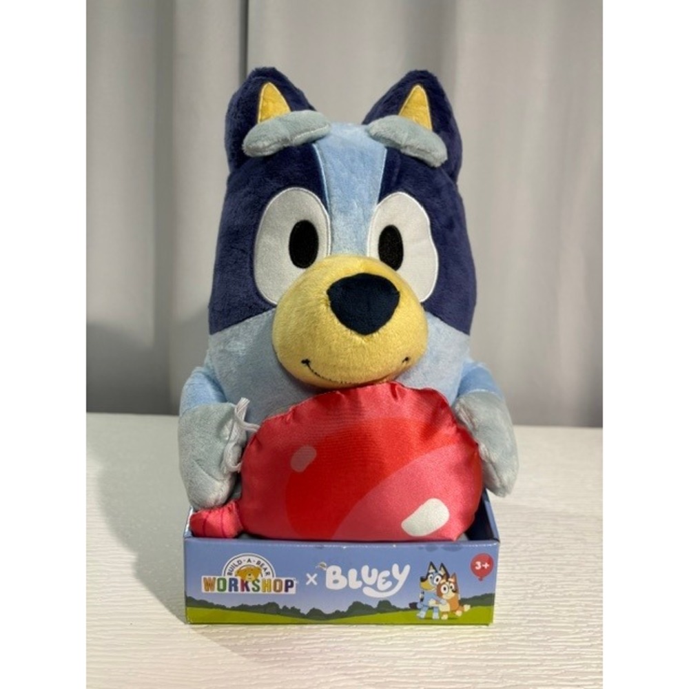 Bluey Plush‎ with Red Heart Balloon New in Box S0021